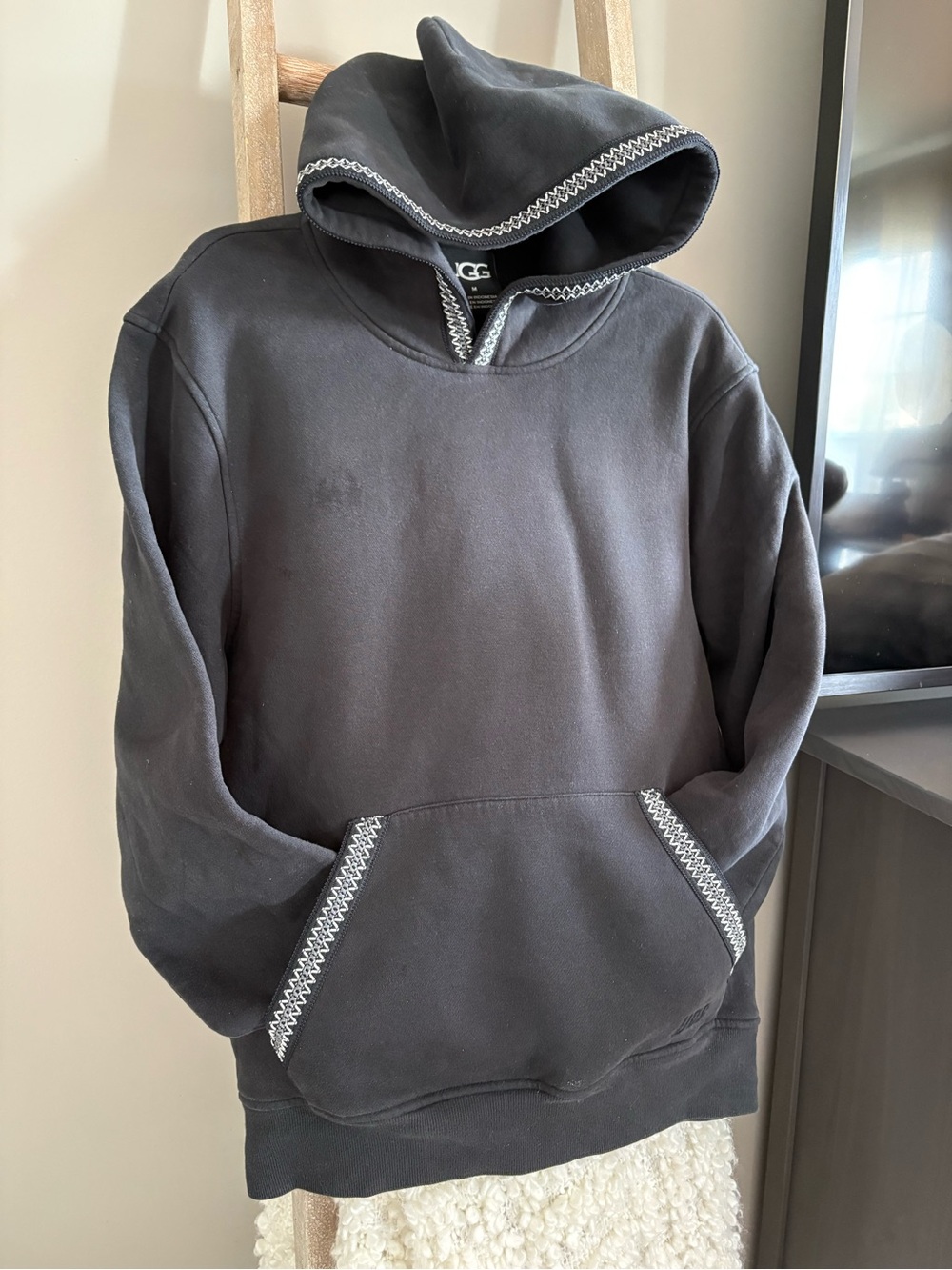 UGG Men's Black Hooded Pullover Sweatshirt